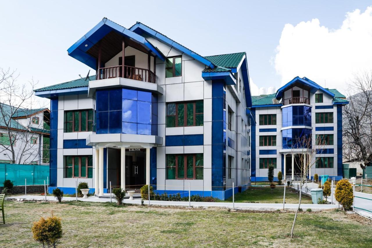 Pahalgam Retreat Hotel Exterior photo